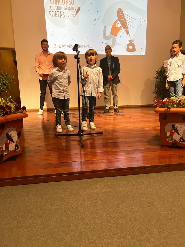 Vencedores Pequenos Grandes Poetas